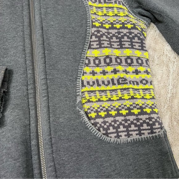 Lululemon Special Edition Fair Isle Scuba Hoodie Jacket Size 6 Green Gray EUC - Picture 16 of 16